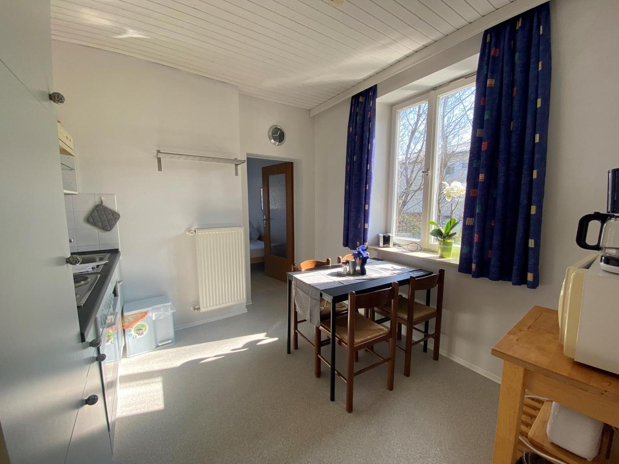 Ferienwohnung Am Franziskanergarten Bad Tölz Szoba fotó