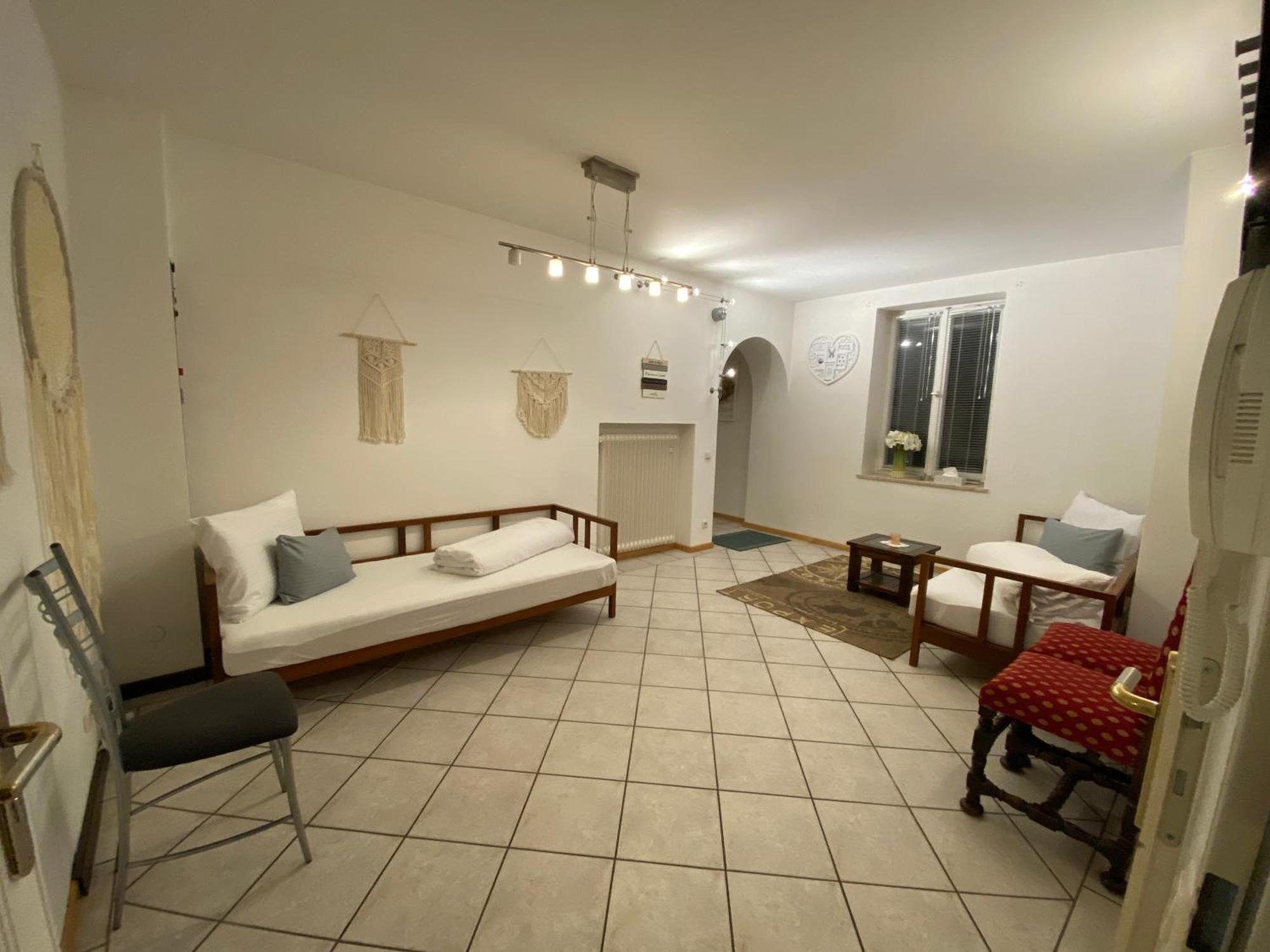 Ferienwohnung Am Franziskanergarten Bad Tölz Szoba fotó