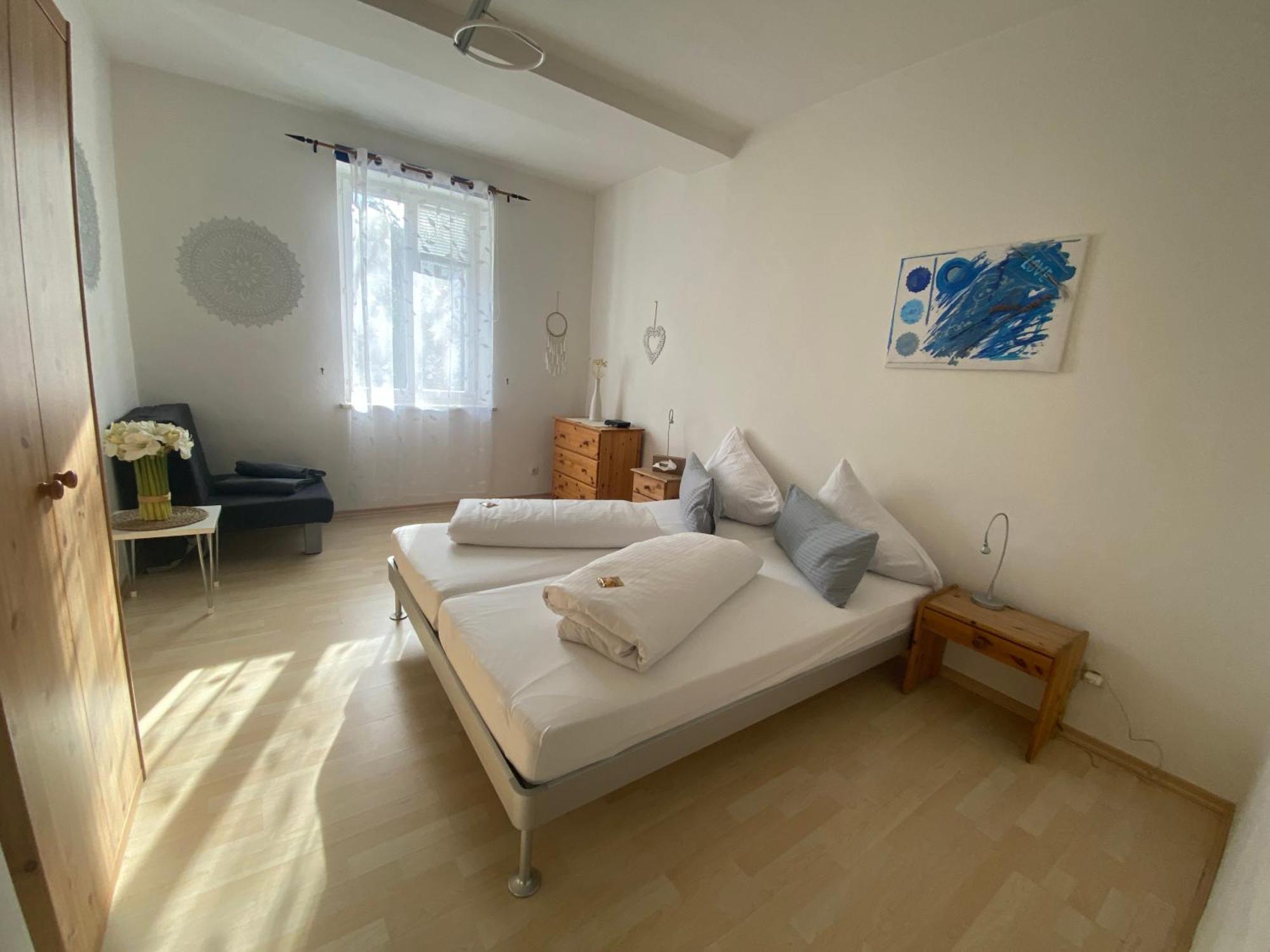 Ferienwohnung Am Franziskanergarten Bad Tölz Szoba fotó