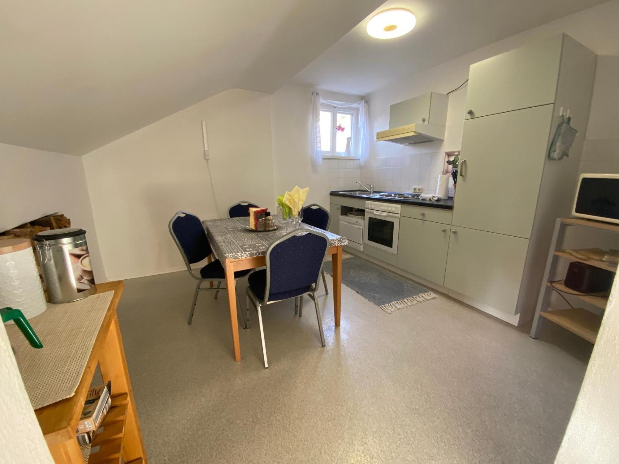 Ferienwohnung Am Franziskanergarten Bad Tölz Szoba fotó